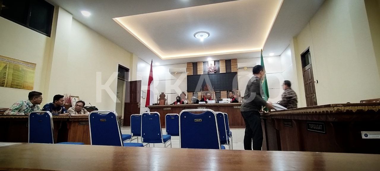 Jaksa KPK Serahkan Bukti di Permohonan PK Mustafa