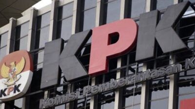 Seluruh Pimpinan KPK Diperiksa