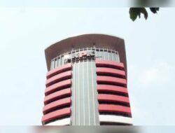 Proyek APD Covid-19 Kemenkes Disidik KPK!