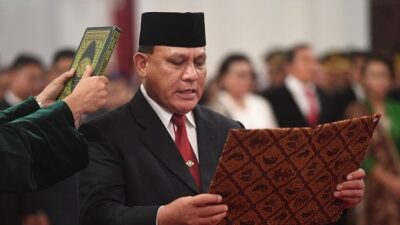 Komjen Pol Firli Bahuri