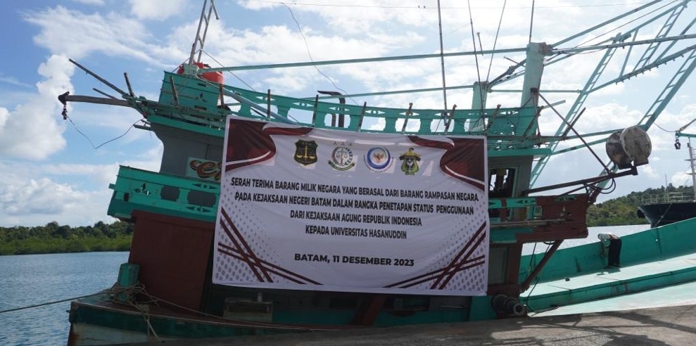 Kejaksaan Hibahkan Kapal