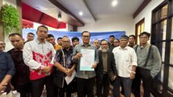 ekelompok warga dari berbagai daerah resmi menggugat Menteri Perumahan dan Kawasan Permukiman, Maruarar Sirait, ke Mahkamah Agung (MA) pada Senin, 19 Agustus 2025.