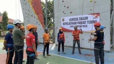 Kejar Target DBON, FPTI Lampung Cetak 30 Pelatih Panjat Tebing di PKOR Way Halim