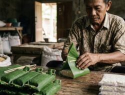 Gejolak Global dan Terobosan Lokal, Plastik ke Daun Pisang