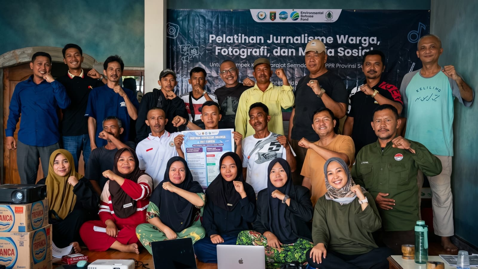 Lawan Jarak dan Jalan Berlubang, Nelayan Kuala Teladas Temukan Cara Baru Jajakan Hasil Laut