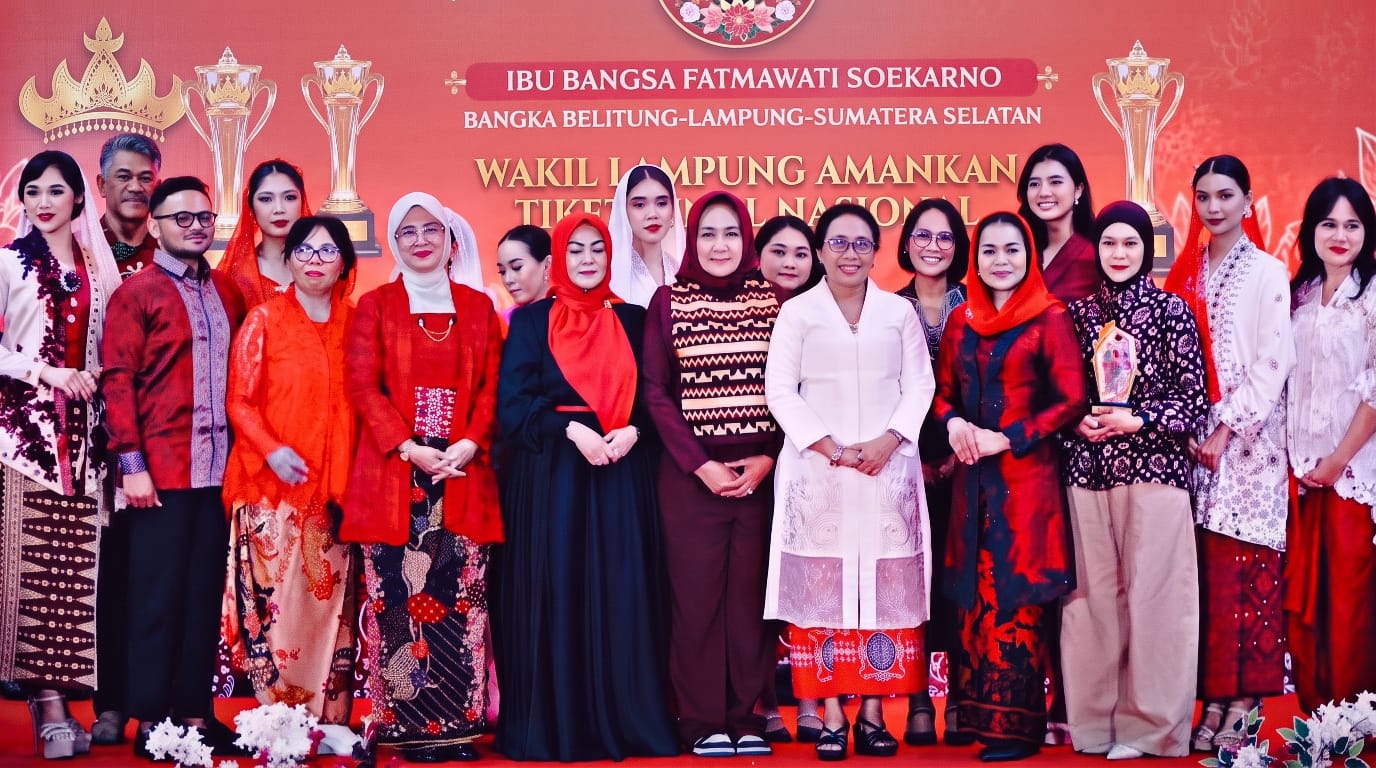 Wakil Lampung Sukses Amankan Tiket Final Desain Kebaya Fatmawati Trophy