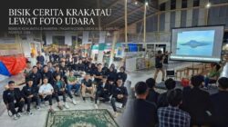 Tolak Narasi Horor Bencana, Warga Lampung Bingkai Sisi Lain Anak Krakatau Lewat Foto Udara