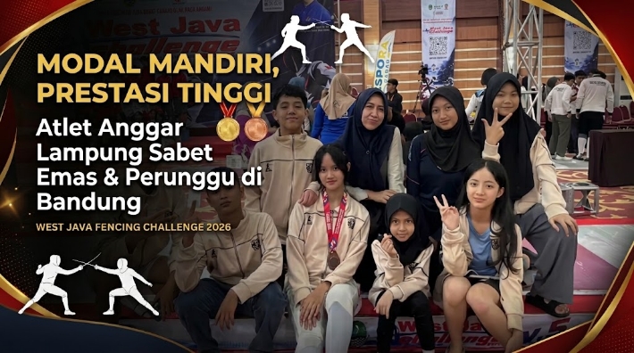 Modal Biaya Mandiri, Tiga Atlet Anggar Muda Lampung Redam Tuan Rumah dan Sabet Medali di Bandung